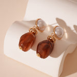 Load image into Gallery viewer, Resin Faux Pearl Irregular Geometric Stud Earrings N6H155