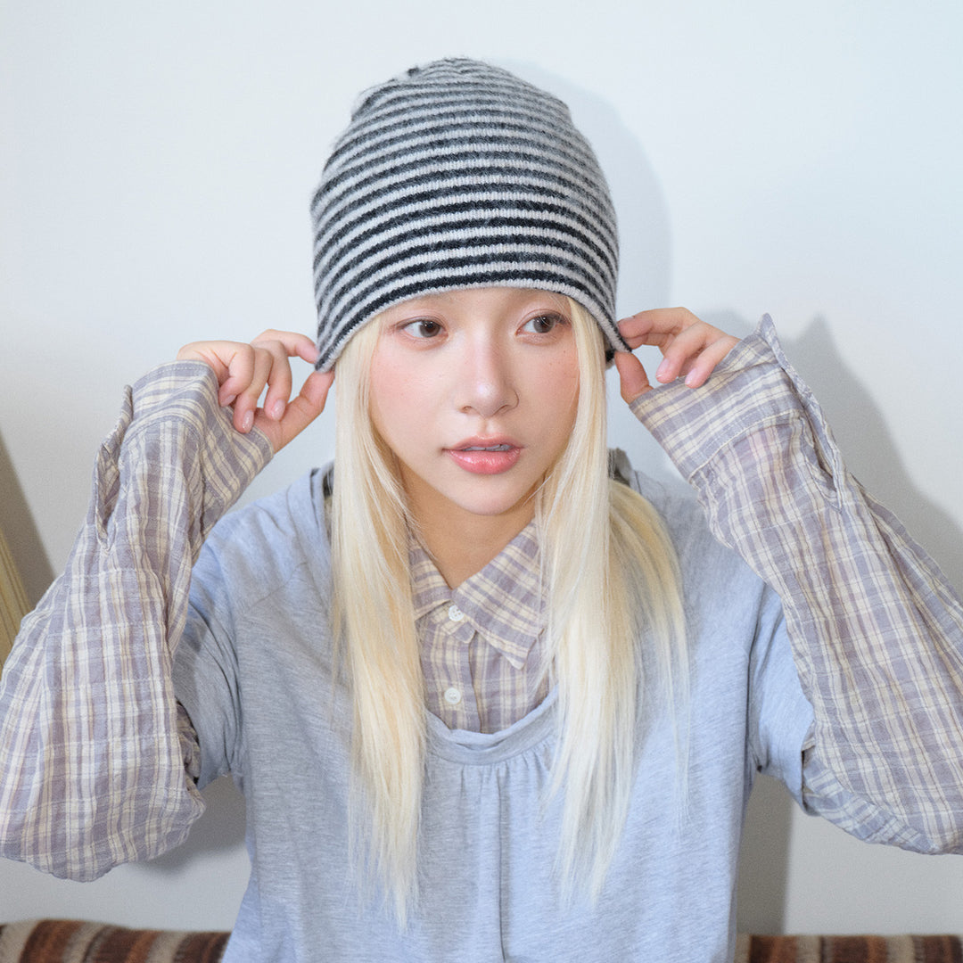 Women's Wool Blend Striped Knit Beanie N6J108