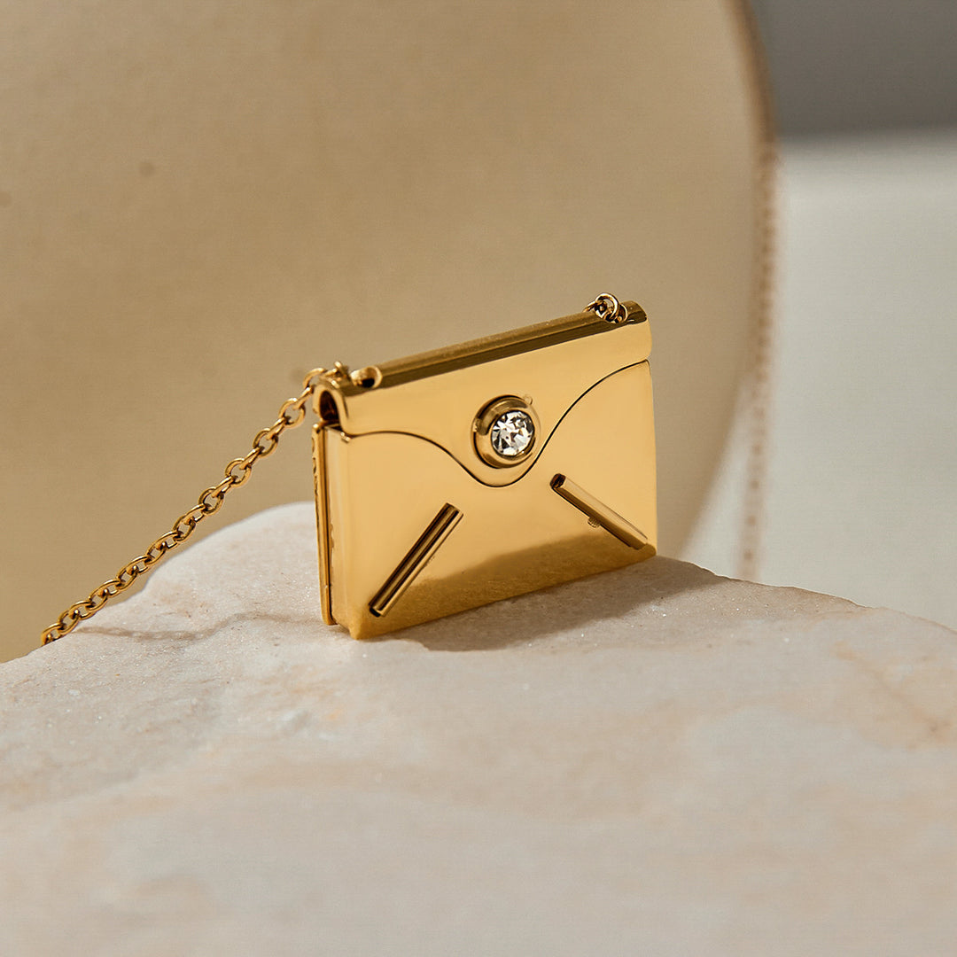 French Style Envelope Letter Necklace Women N6D503