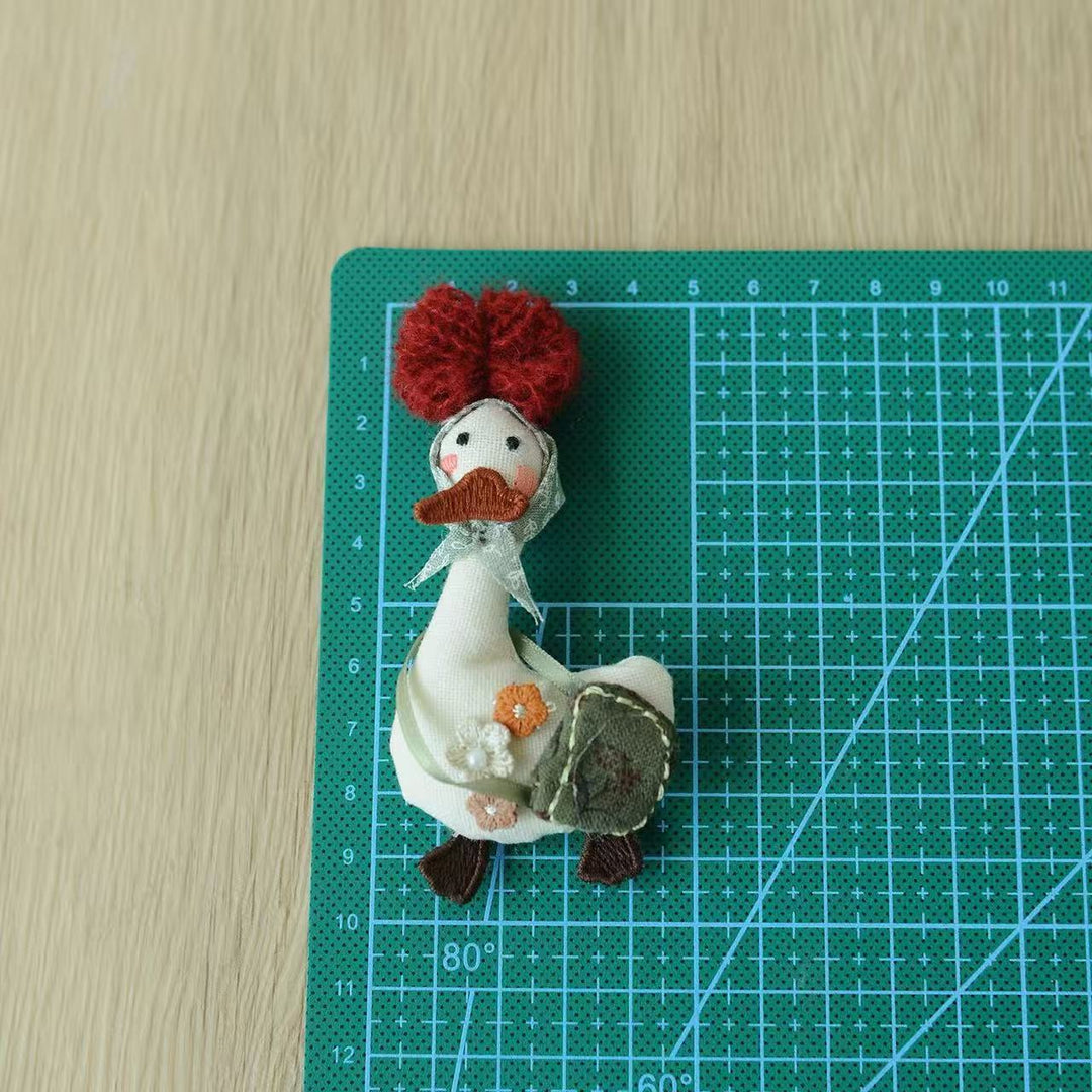 Mini Duckling Fabric Pin Crossbody Bag Accent N6G024