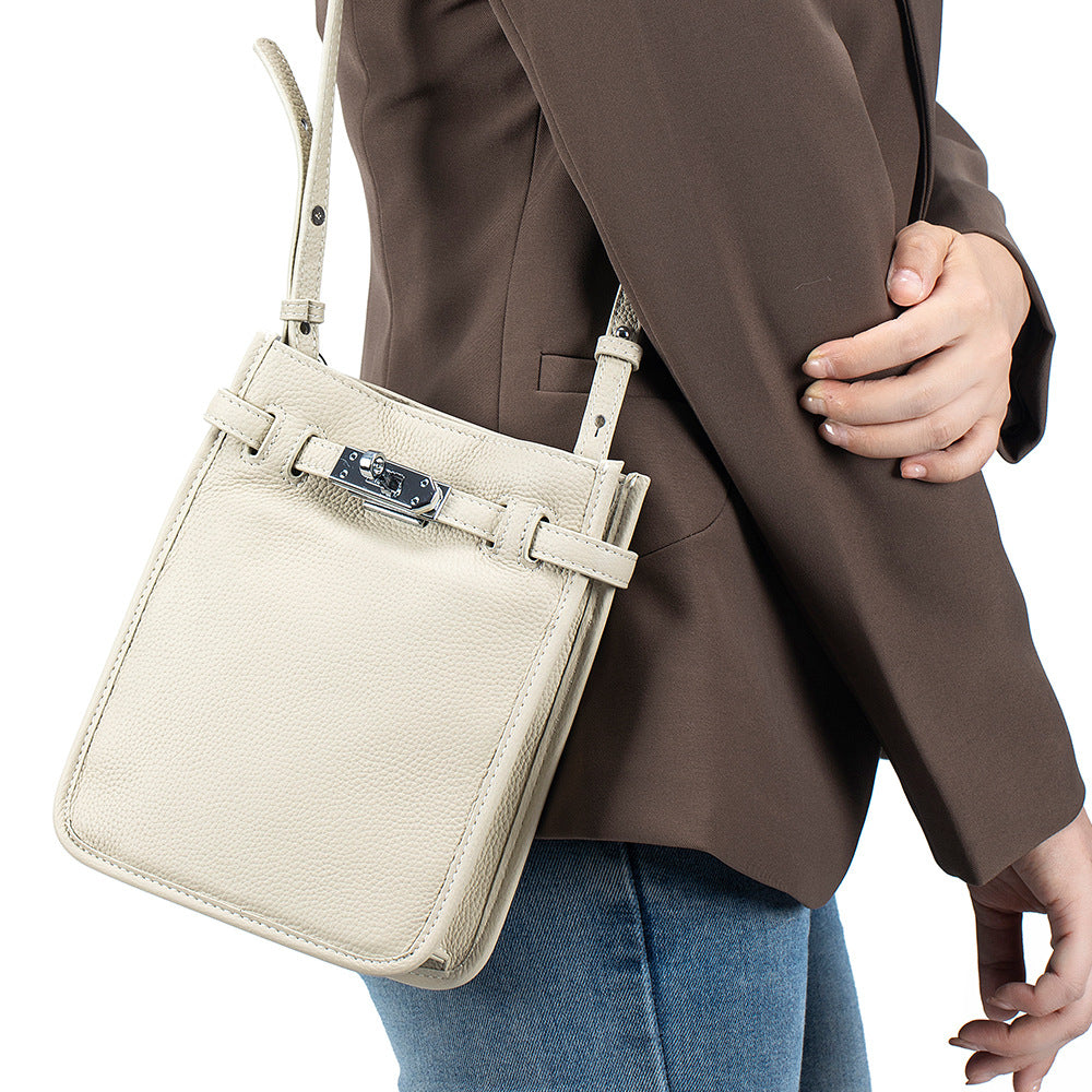 Genuine Leather Crossbody Bag Bucket Shoulder Purse N6F112
