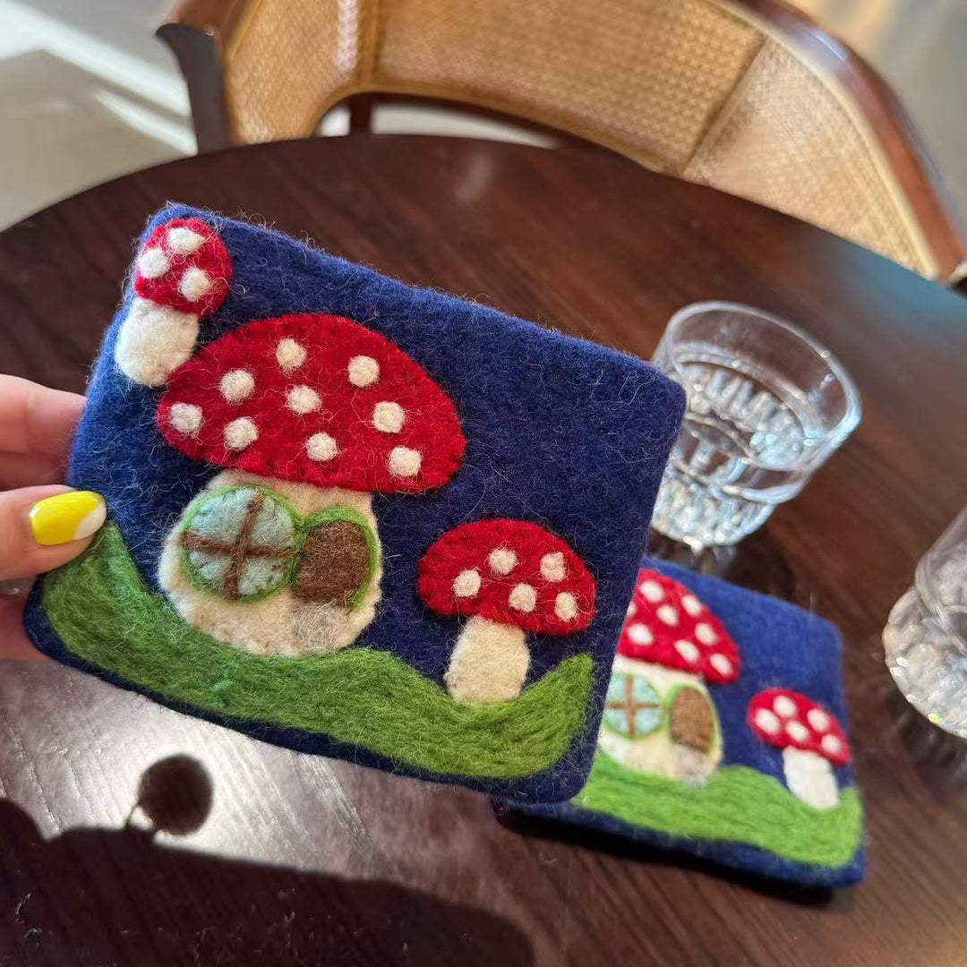 Nepal Wool Felt Mushroom Coin Purse Bag Charm N6G012