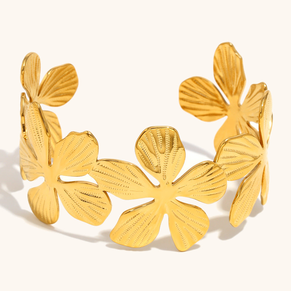 Floral Bangle Steel 18K Plated Continuous Loop S5P118