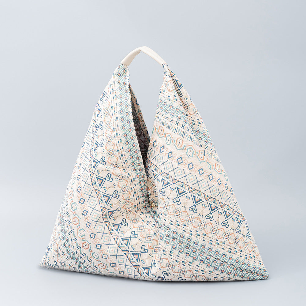 Crescent Silhouette Poly-Cotton Bag Magnetic Closure S5P388