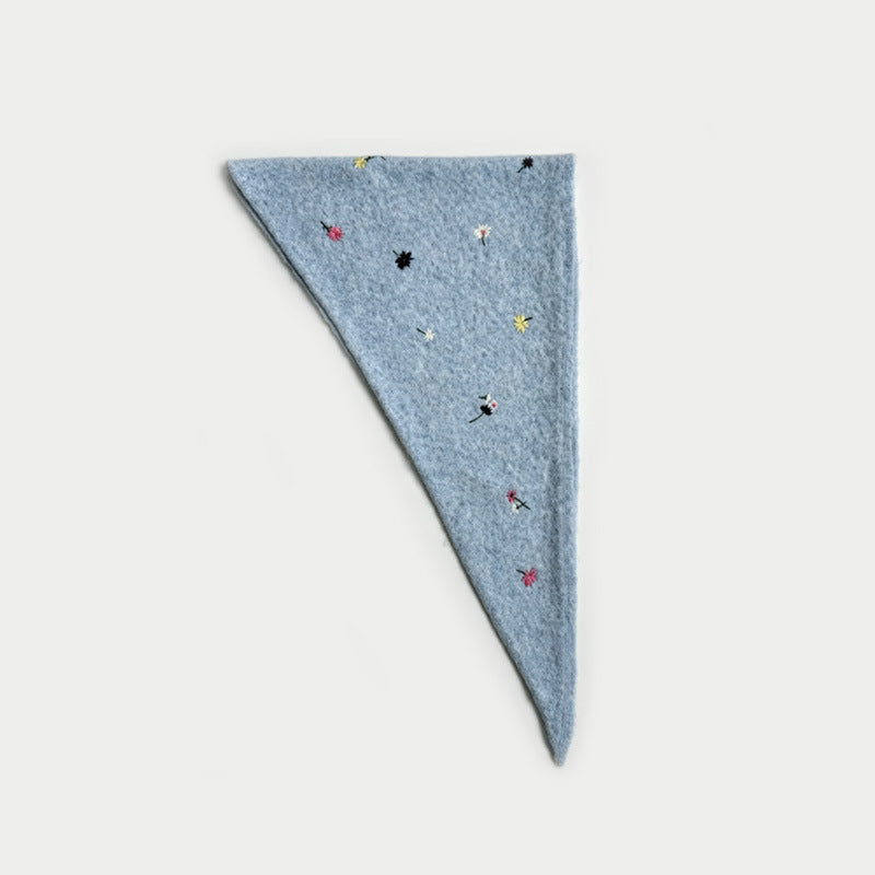 Daisy Floral Wool Blend Knit Triangle Scarf N6K227