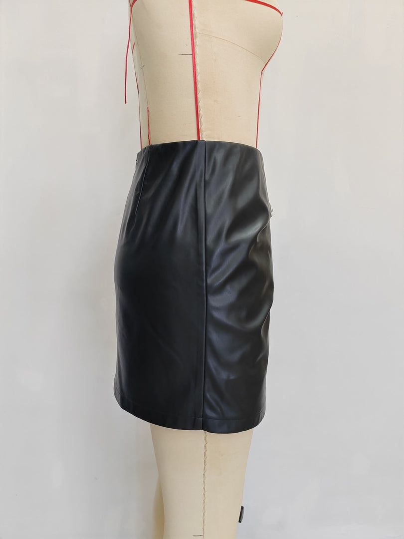 Silver Studded PU Leather Mini Skirt Women N6F228