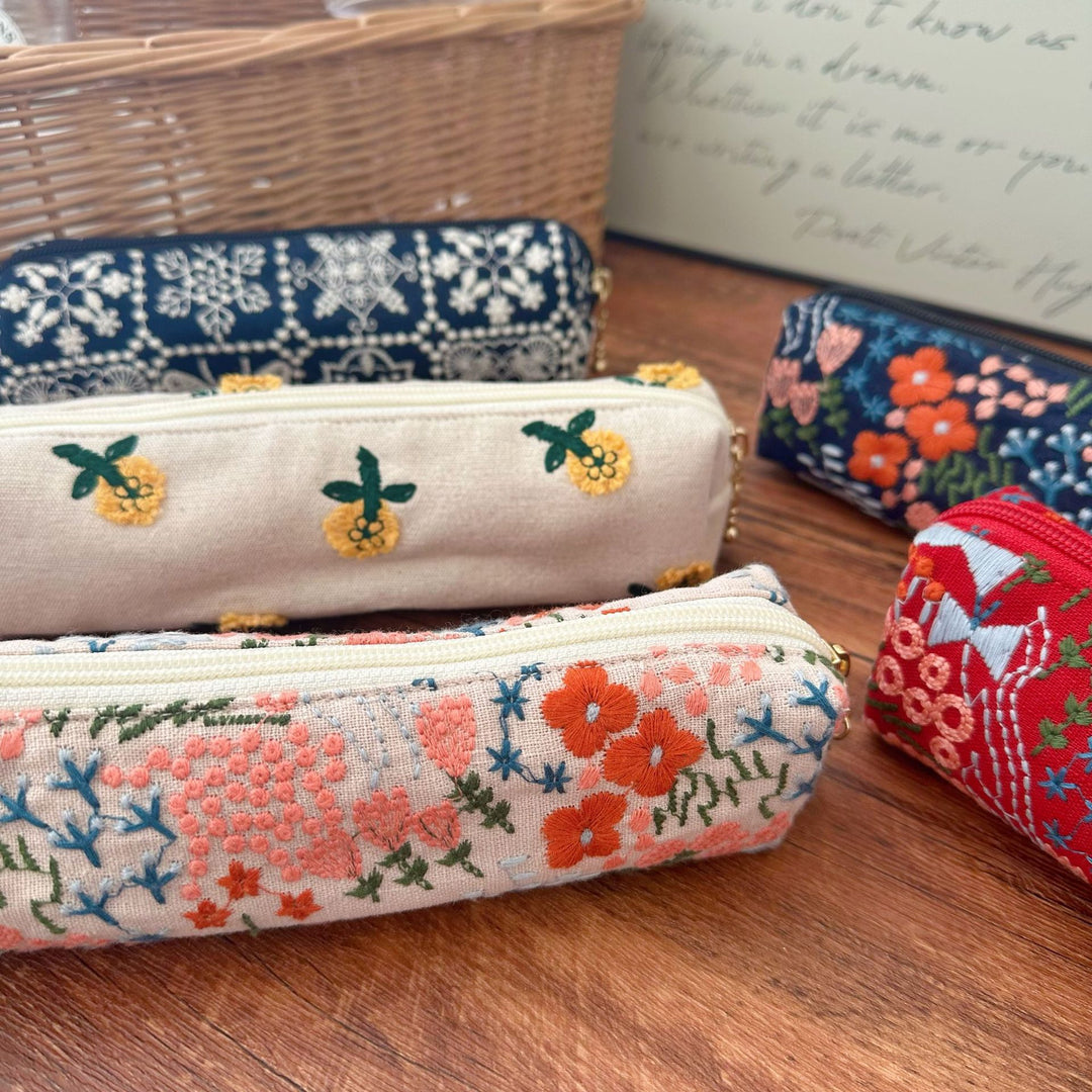 Embroidered Floral Canvas Pencil Case Makeup Bag N6F149