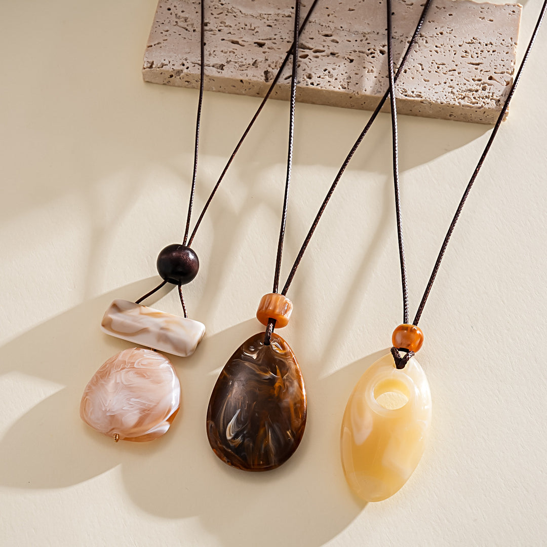 Leather Cord Ombré Resin Geometric Drop Necklace N6H141