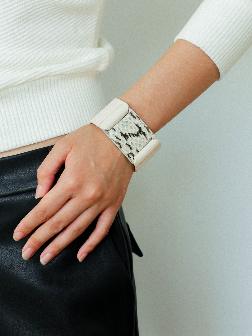 Snakeskin Color Block Wide Cuff Bracelet Women N6C003