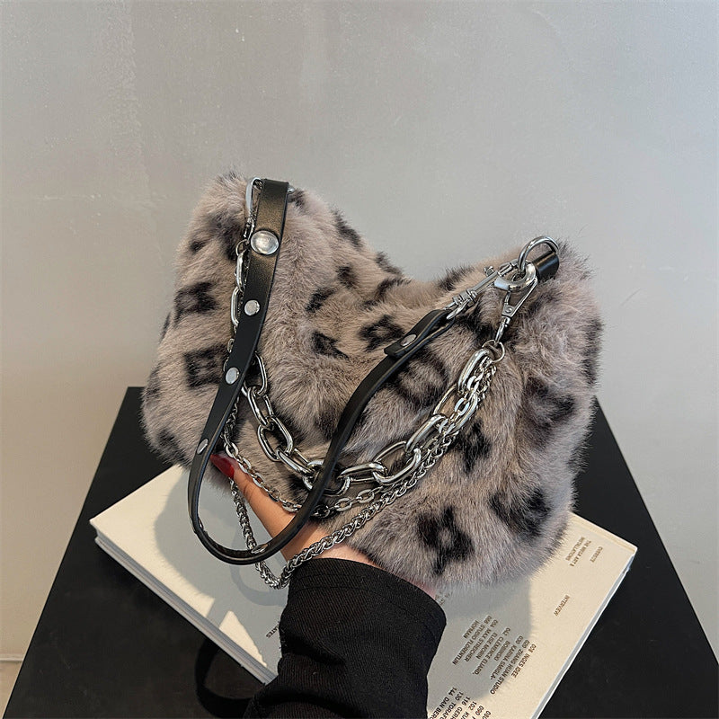 Women's Plush Leopard Chain Baguette Shoulder Bag N6J188
