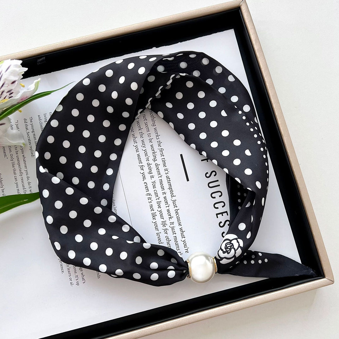 Women's Polyester Faux Silk Polka Dot Neck Scarf N6J147