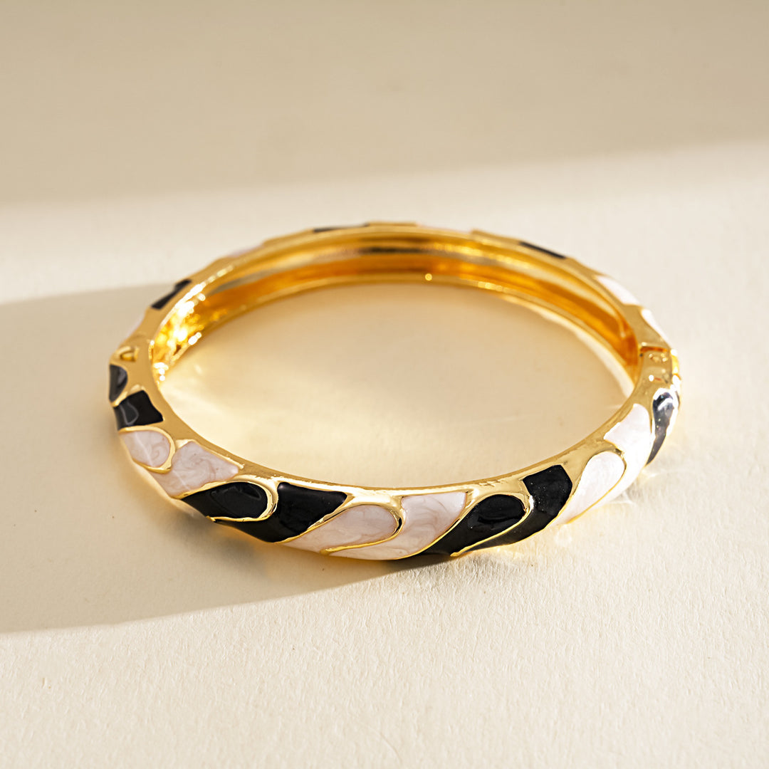 Vintage Leather Leopard Braided Magnetic Clasp Bangle N6H088