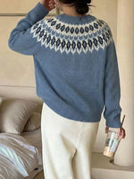 Load image into Gallery viewer, Round Neck Long Sleeve Pullover Sweater N6H306