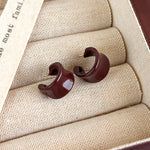 Load image into Gallery viewer, Bright C-Shape  Rim Glazed Half Hoop Stud Earrings N6H103