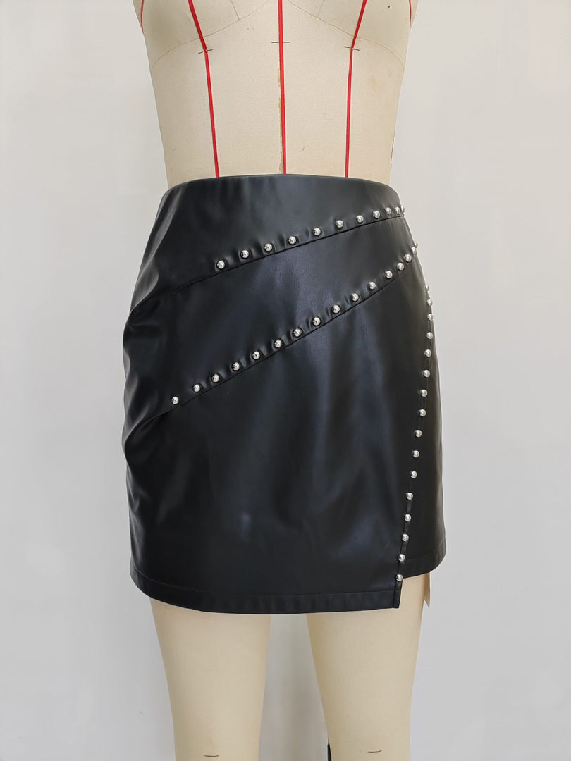 Silver Studded PU Leather Mini Skirt Women N6F228