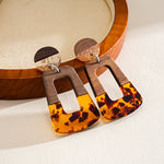 Load image into Gallery viewer, Vintage Resin Wood Geometric Steel Stud Earrings N6H100