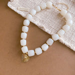Load image into Gallery viewer, Womens Vintage Marbled Heart Resin Beaded Necklace N6K178