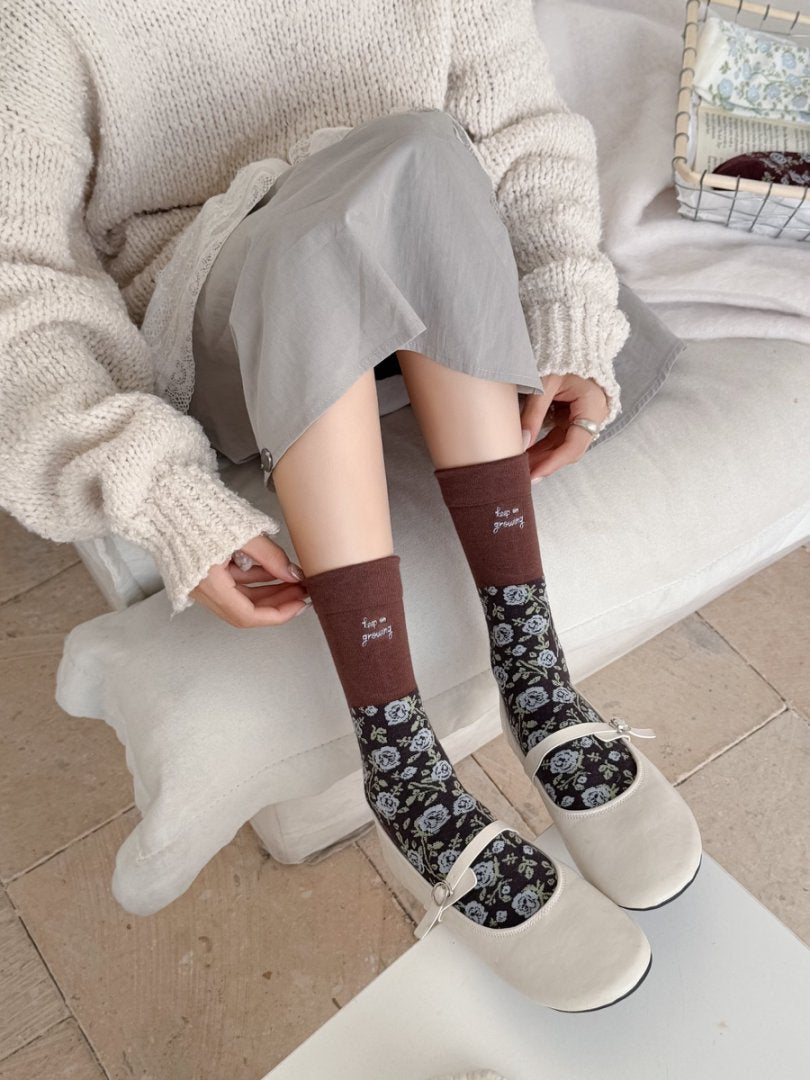 Rose Embroidered Socks Women Multiple Colors M5A015