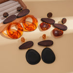 Load image into Gallery viewer, Resin Wood Drop Heart Round Silver Stud Earrings N6H090