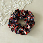 Load image into Gallery viewer, Womens Christmas Print Scrunchie N6K008