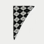 Load image into Gallery viewer, Women's Wool Blend Diamond Knit Triangle Scarf N6J124