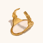 Load image into Gallery viewer, Three Flower Steel Ring 18K Gold French Design Unique S5P004
