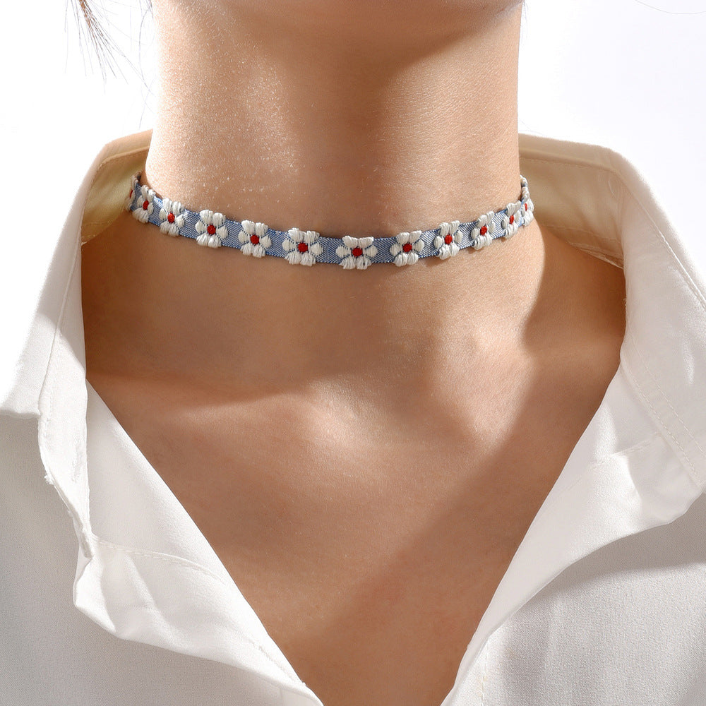 Daisy Lace Choker Textile Floral Necklace S5P243