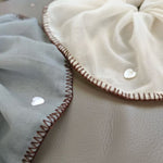 Load image into Gallery viewer, Starfish Shell Edge Scrunchie Beach Vacation Linen N6F137
