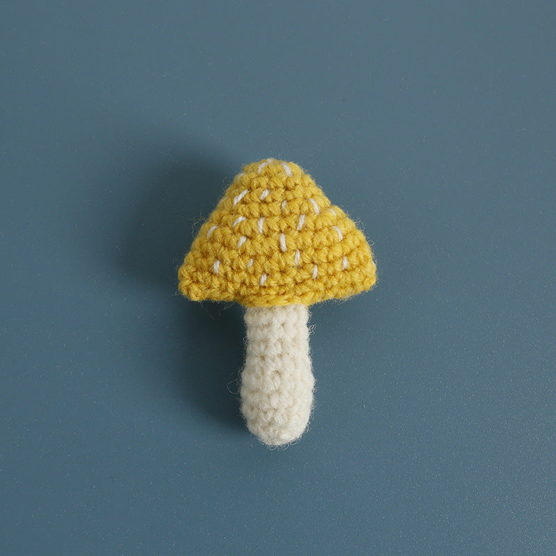Hand Crochet Mushroom Brooch Wool Yarn Pin N6G045