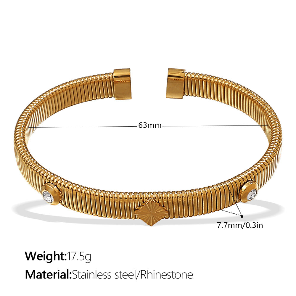 Four Leaf Clover Bangle Titanium Steel Plated Elastic S5P090