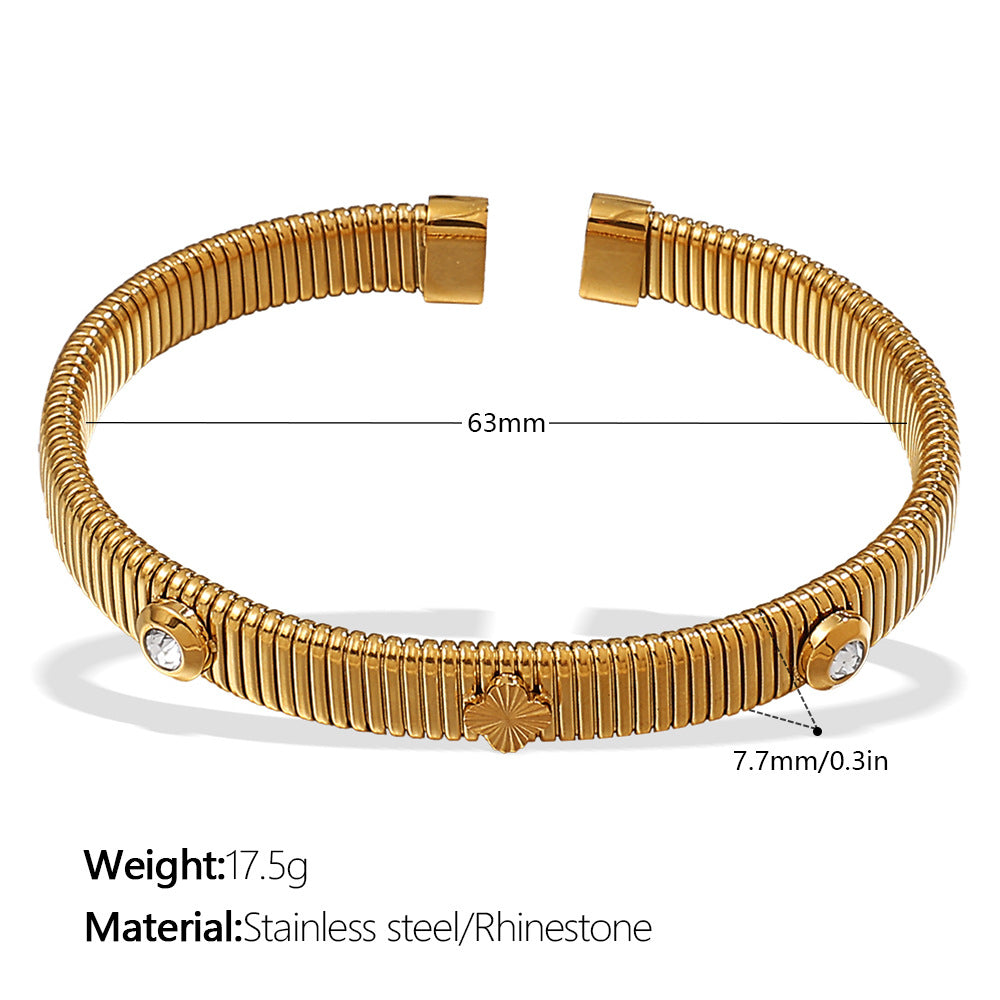 Four Leaf Clover Bangle Titanium Steel Plated Elastic S5P090