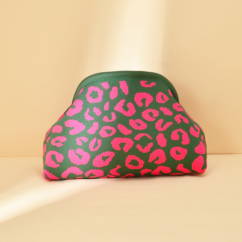 Women's Leopard Print Knit Clip Clutch Bag N6J141