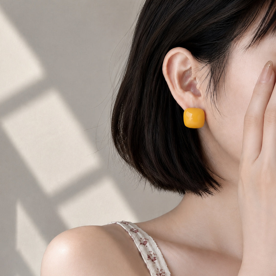 Candy Color Rounded Square Glossy Stud Earrings Women N6H104