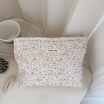 Load image into Gallery viewer, Quilted Floral Print Cotton Organizer  S5P354
