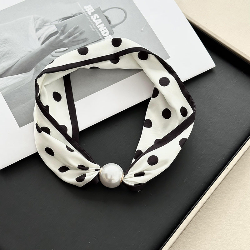 Magnetic Clasp Pearl Scarf Neck Warmer Women N6H111
