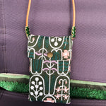 Load image into Gallery viewer, Embroidered Two Way Crossbody Phone Pouch N6B106