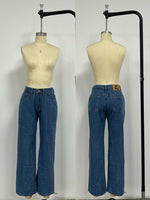 Load image into Gallery viewer, Relaxed Wide Leg Straight Fit Denim Jeans Women N6D162