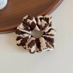 Load image into Gallery viewer, Womens Oversized Striped Scrunchie N6K029