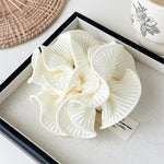 Load image into Gallery viewer, Pleated Contrast Trim Polyester Scrunchie N6K014