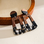 Load image into Gallery viewer, Vintage Resin Wood Geometric Steel Stud Earrings N6H100