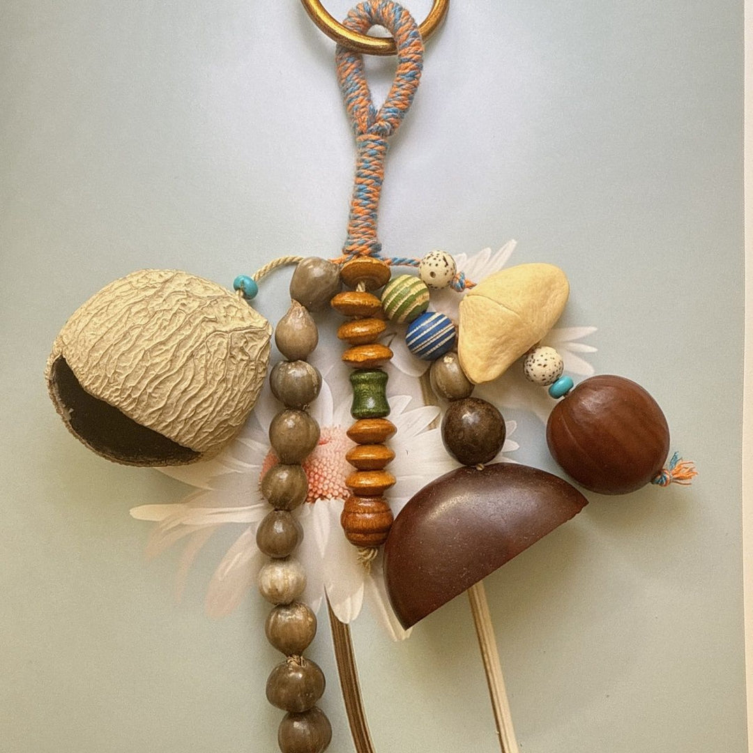 Healing Acorn Seed Pod Wind Chime Keychain Artisan N6F304