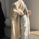 Load image into Gallery viewer, Cable Heavyweight Cardigan Mid Long Apricot N5Z676
