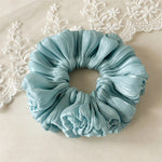 Load image into Gallery viewer, Gentle Ruched Bloom Scrunchie Women N6D007
