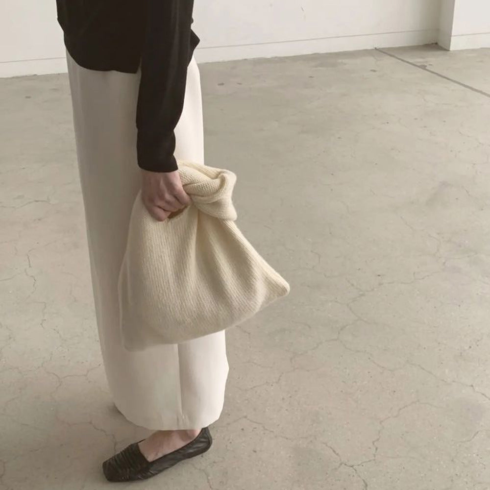 Wool Blend Knit Tote Bag  M5A200