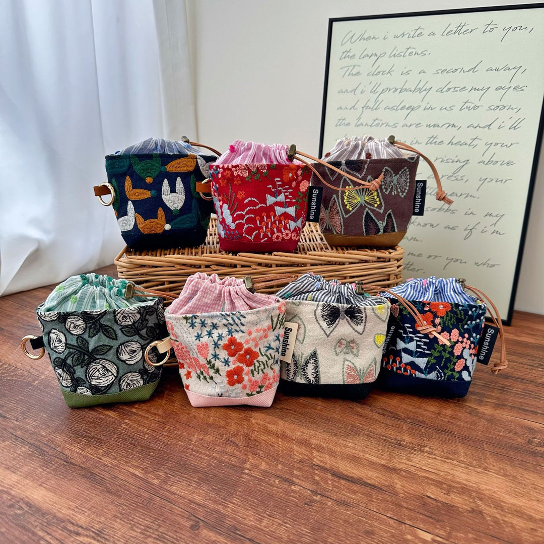 Heavy Embroidery Fabric Earphone Pouch Travel N6F175