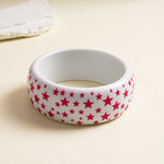 Load image into Gallery viewer, Womens Marbled Star Print Resin Bracelet N6K142
