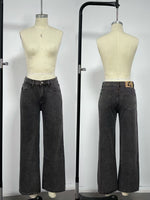 Load image into Gallery viewer, Relaxed Wide Leg Straight Fit Denim Jeans Women N6D162