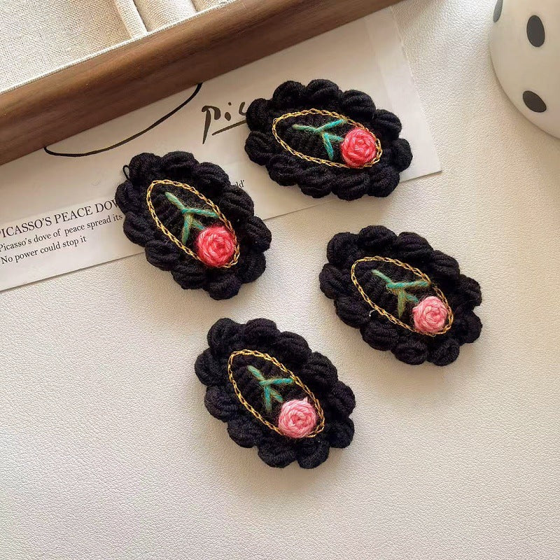 Womens Handmade Knit Rose Hair Clip N6K314