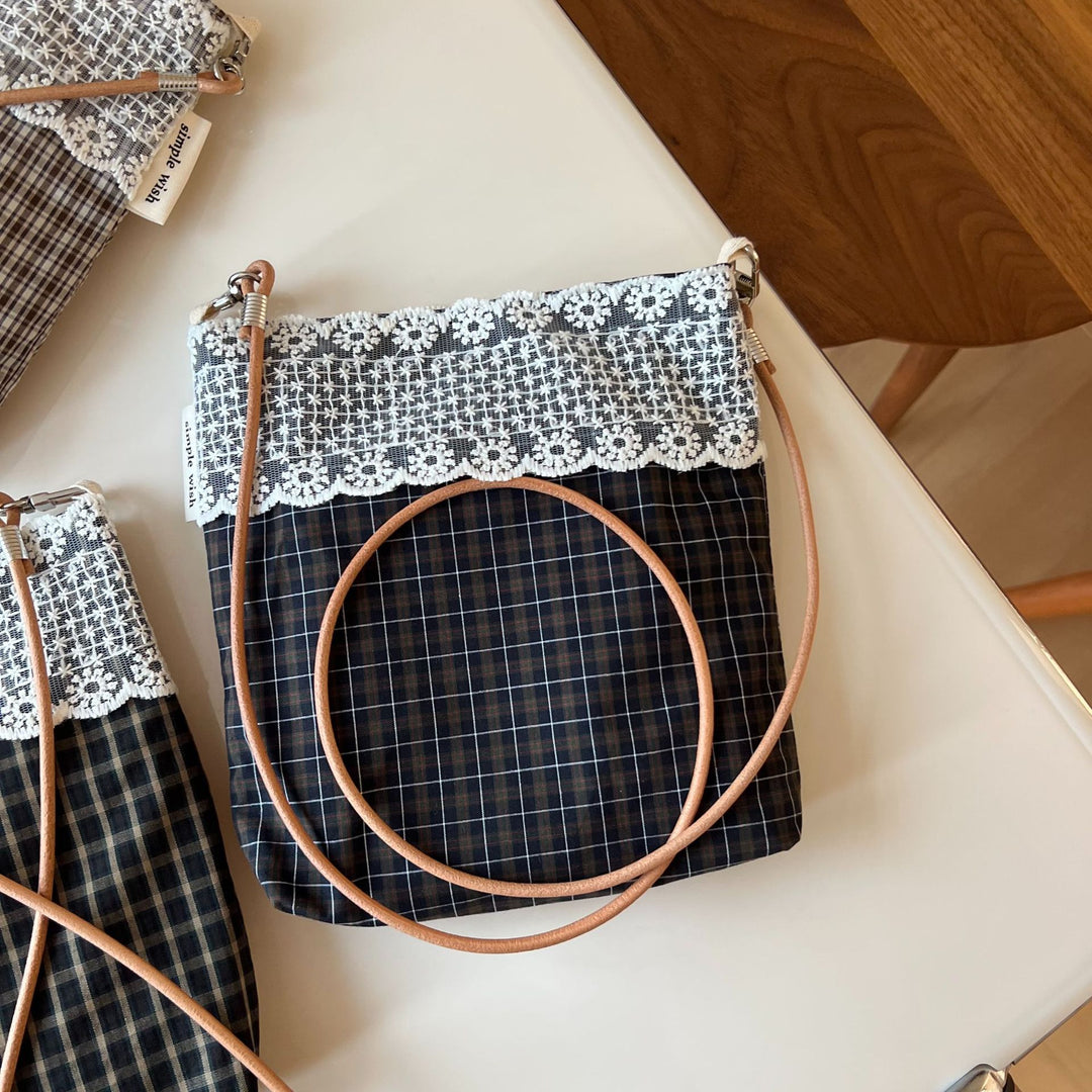 Vintage Plaid Crossbody Phone Bag with Lace Trim N6E038