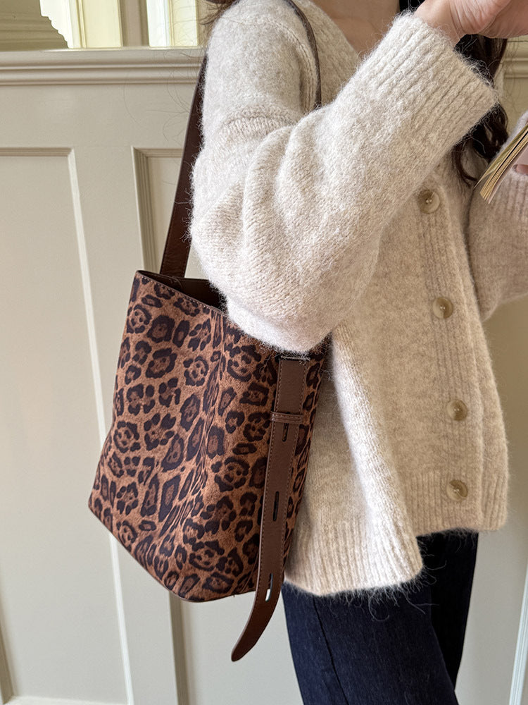 Women's Suede Leopard Print Bucket Shoulder Bag N6J114